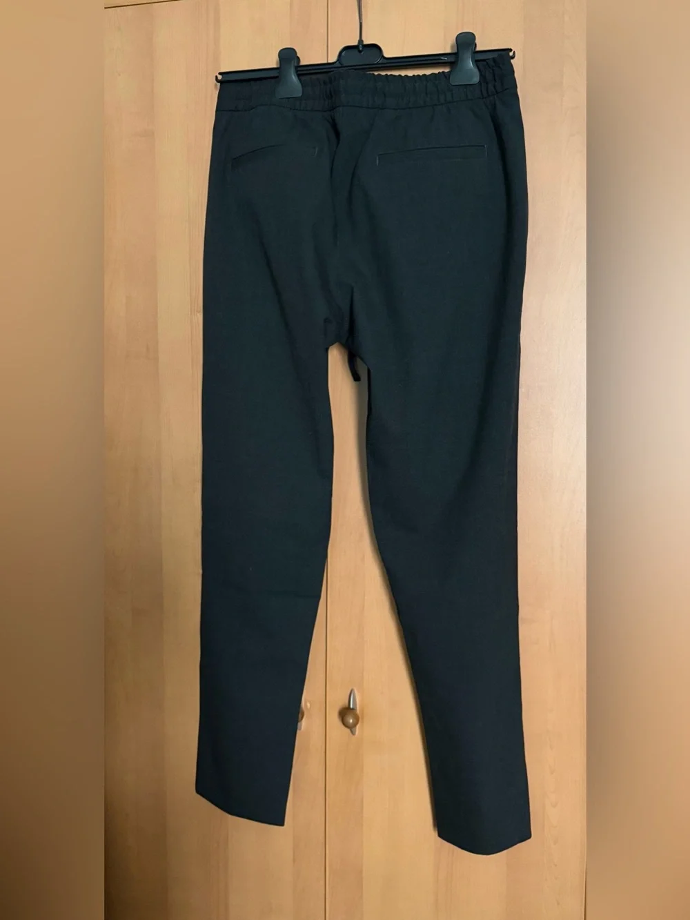 Banana Republic athletic tapered fit slim flight pants- dark charcoal,size M